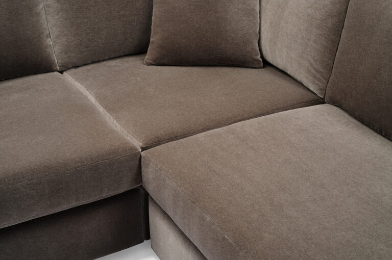 BurtonJames_Elliot6010_Sectional_Detail4